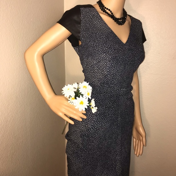 Guess Tulip Dress Stepping Stones Jet Black PU NWT - Picture 2 of 8